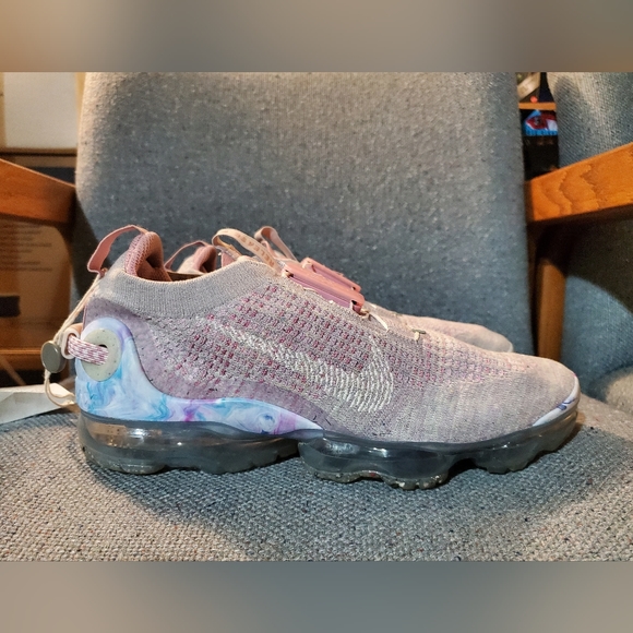 Nike Air VaporMax Flynit 2020 (Light Arctic Pink) Size 9.5 Womens/ 8 Mens - Picture 2 of 14
